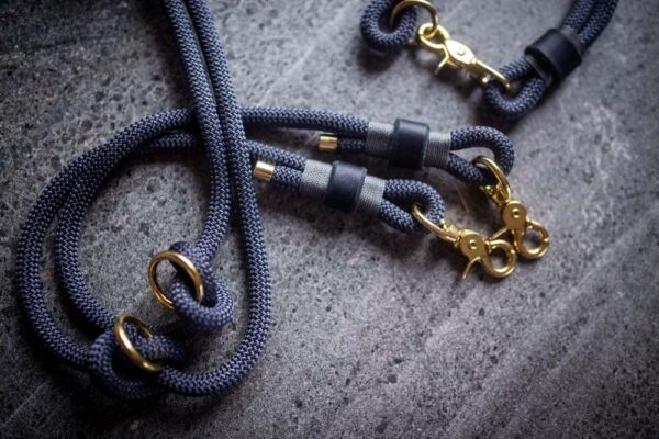 Přepínací vodítko tmavě šedé - venchim Přepínací vodítko tmavě šedé - venchim