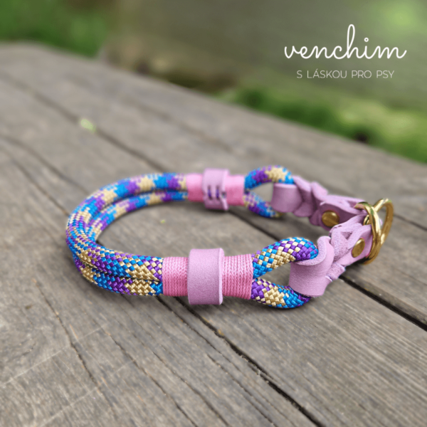 Obojek Venchim Designový obojek z lana ve fialové barvě. Kožené polostahovací zapínání.